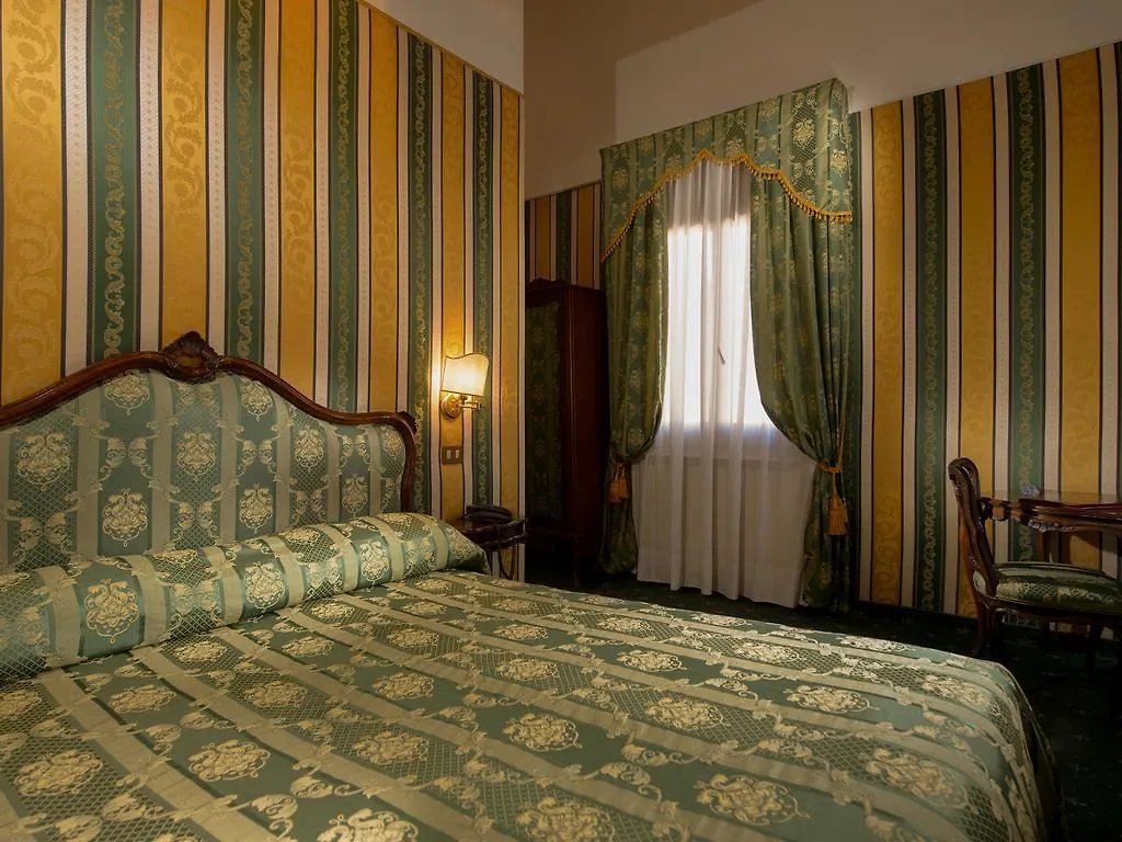 ***  Centauro Hotel Benátky Itálie