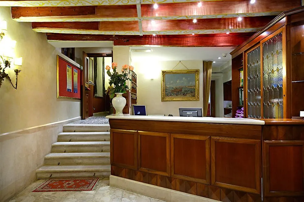 Centauro Hotel Benátky
