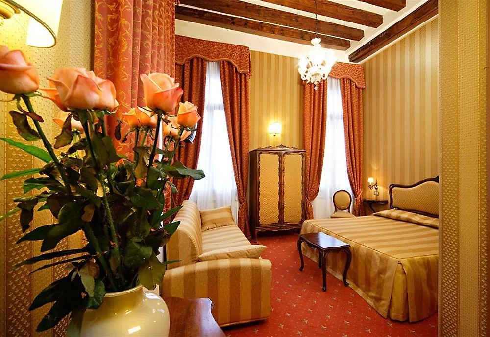 Centauro Hotel Benátky