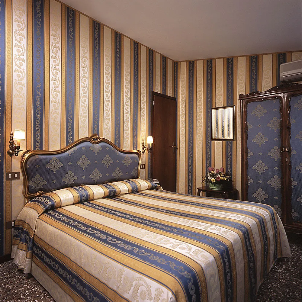 Centauro Hotel Benátky